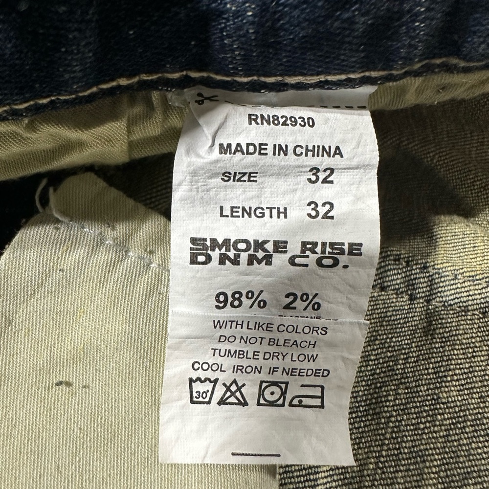 Smoke Rise DNM Co Distressed Lazy Fit Jean, Men's Size 32/32 - Blue/Multi - Picture 8 of 12